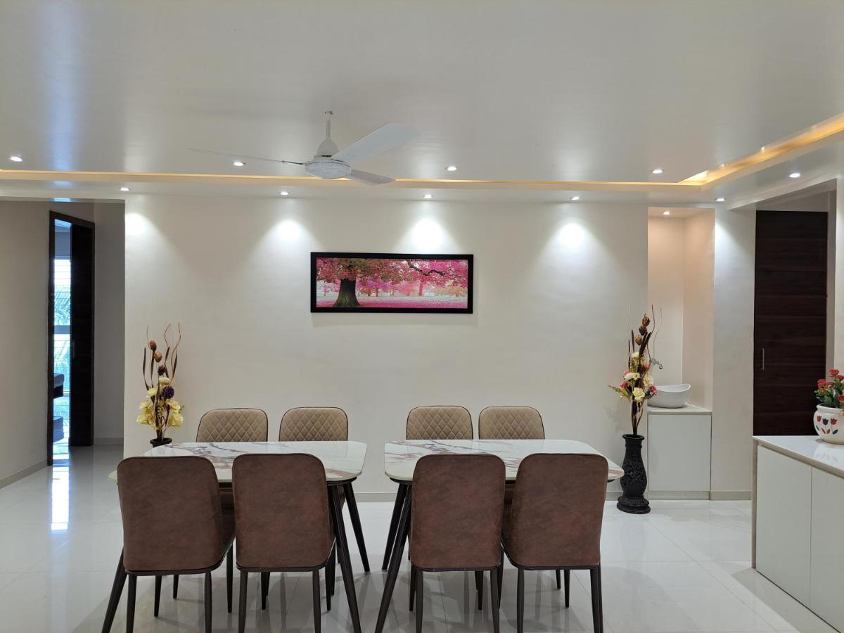 Отель Bouquet Residency Насик Экстерьер фото