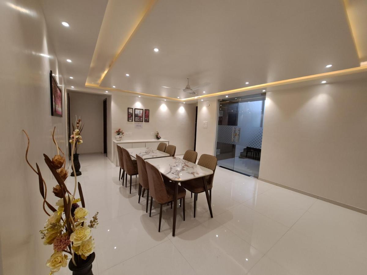 Отель Bouquet Residency Насик Экстерьер фото